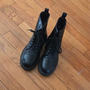 Black Lace-Up Boots